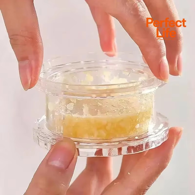 Tech Accessories And Gadgets - 1PC New Kitchen Multifunctional Garlic Crusher