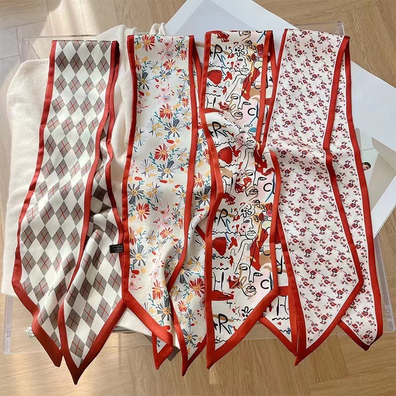 Women Fashion Red Floral Scarf - Useful Tech Accessories recension och pris