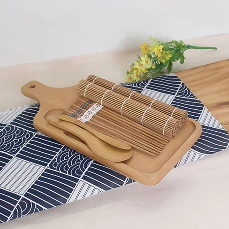 9Pcs/Set DIY Sushi Maker Rice  - Tech Accessories And Gadgets recension och pris